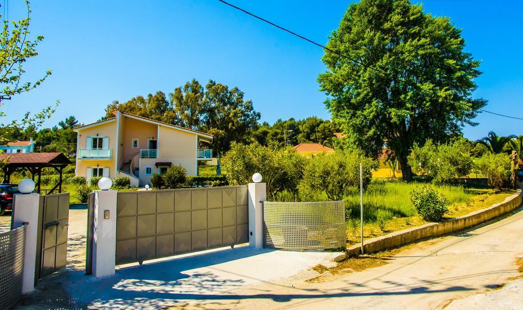 Aloni Studios And Apartments Lassi  Luaran gambar