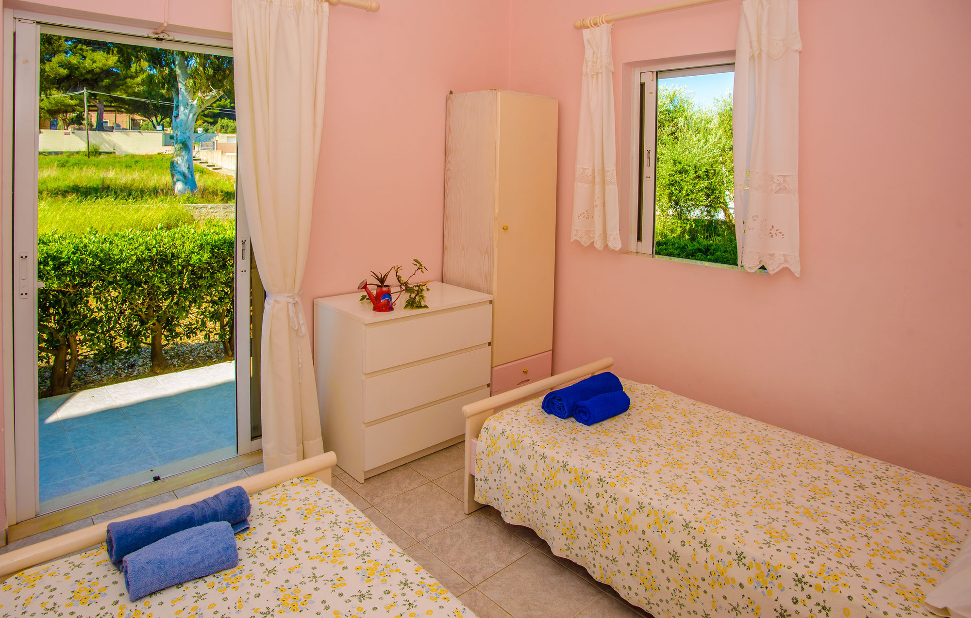 Aloni Studios And Apartments Lassi  Luaran gambar