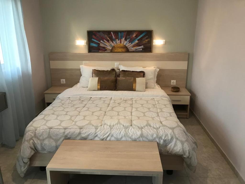 Aloni Studios And Apartments Lassi  Luaran gambar