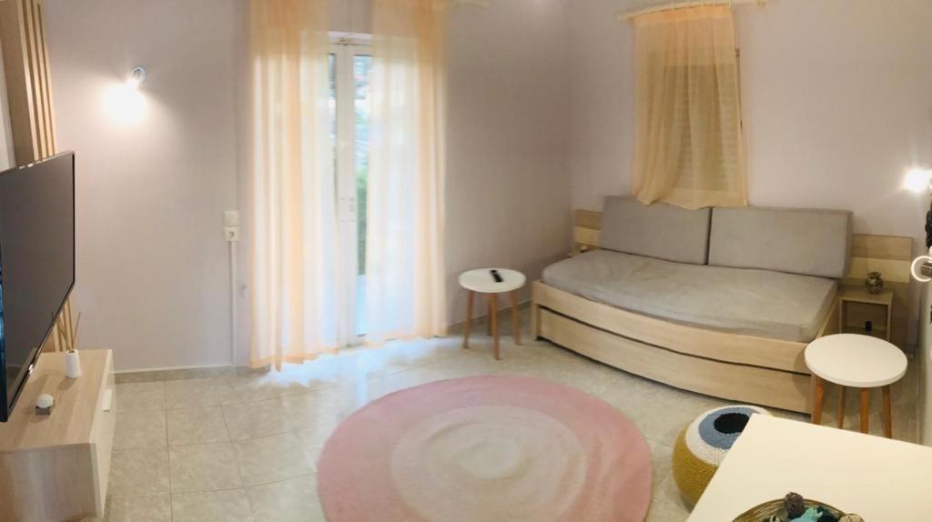 Aloni Studios And Apartments Lassi  Luaran gambar
