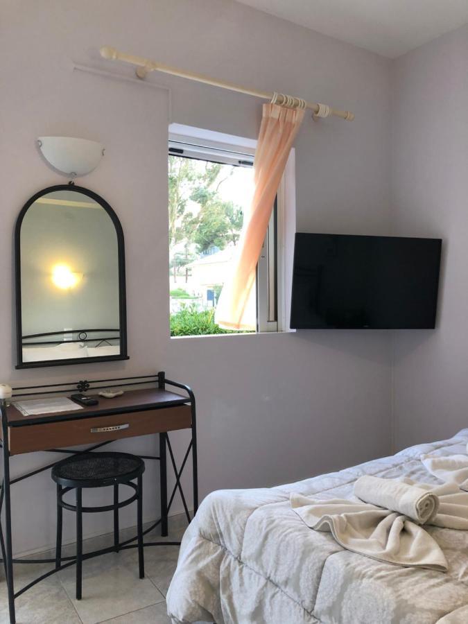 Aloni Studios And Apartments Lassi  Luaran gambar